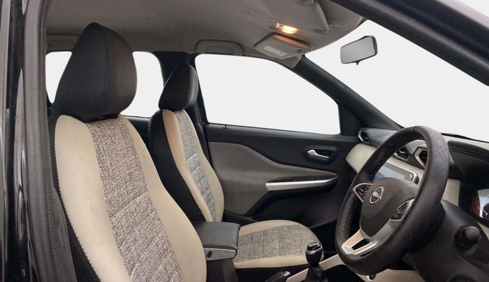 2022 Nissan MAGNITE XV TURBO, Petrol, Manual, 46,445 km, Right Side Front Door Cabin