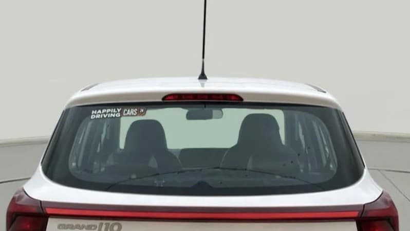 2023 Hyundai GRAND I10 NIOS MAGNA 1.2 KAPPA VTVT, Petrol, Manual, 26,119 km, Rear Windshield