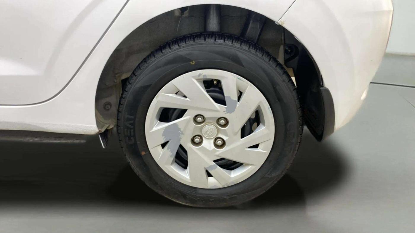 2023 Hyundai GRAND I10 NIOS MAGNA 1.2 KAPPA VTVT, Petrol, Manual, 26,119 km, Left Rear Wheel