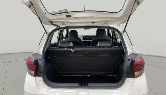 2023 Hyundai GRAND I10 NIOS MAGNA 1.2 KAPPA VTVT, Petrol, Manual, 26,010 km, Boot Inside