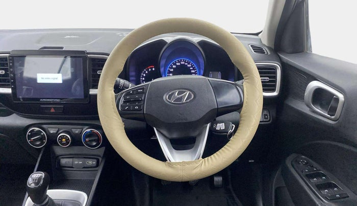 2021 Hyundai VENUE S 1.2, Petrol, Manual, 69,014 km, Steering Wheel Close Up