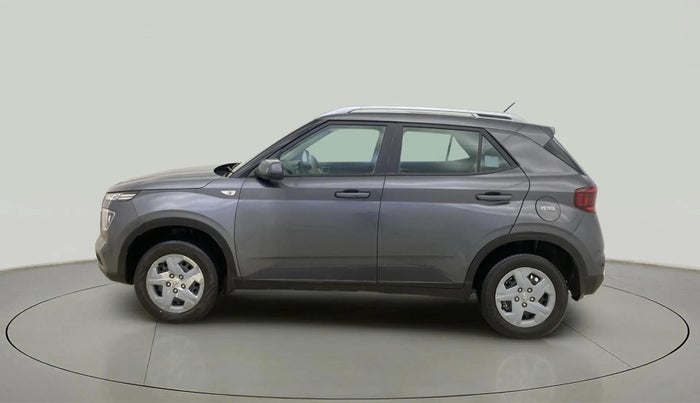 2021 Hyundai VENUE S 1.2, Petrol, Manual, 69,014 km, Left Side