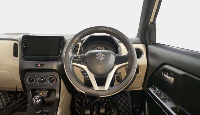 2020 Maruti New Wagon-R VXI 1.2, Petrol, Manual, 42,070 km, Steering Wheel Close Up