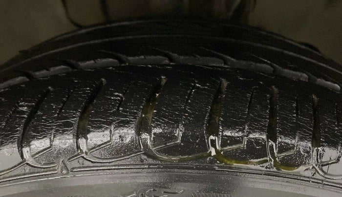 2019 Tata TIGOR XZ PLUS PETROL, Petrol, Manual, 23,649 km, Right Front Tyre Tread