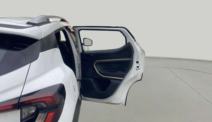 2022 Renault Kiger RXT MT, Petrol, Manual, 49,534 km, RHS Rear Door