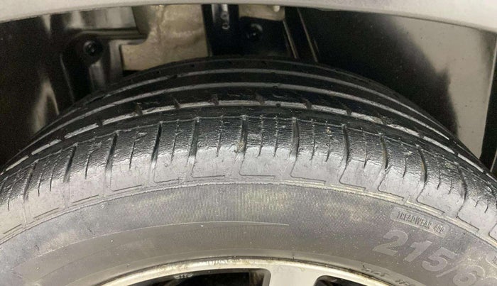 2019 Nissan Kicks XL DIESEL, Diesel, Manual, 36,708 km, Right Rear Tyre Tread
