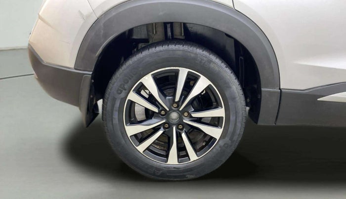 2019 Nissan Kicks XL DIESEL, Diesel, Manual, 36,708 km, Right Rear Wheel