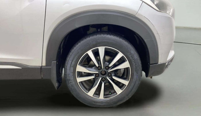 2019 Nissan Kicks XL DIESEL, Diesel, Manual, 36,708 km, Right Front Wheel