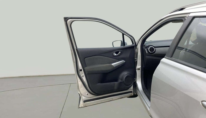 2019 Nissan Kicks XL DIESEL, Diesel, Manual, 36,708 km, LHS Front Door