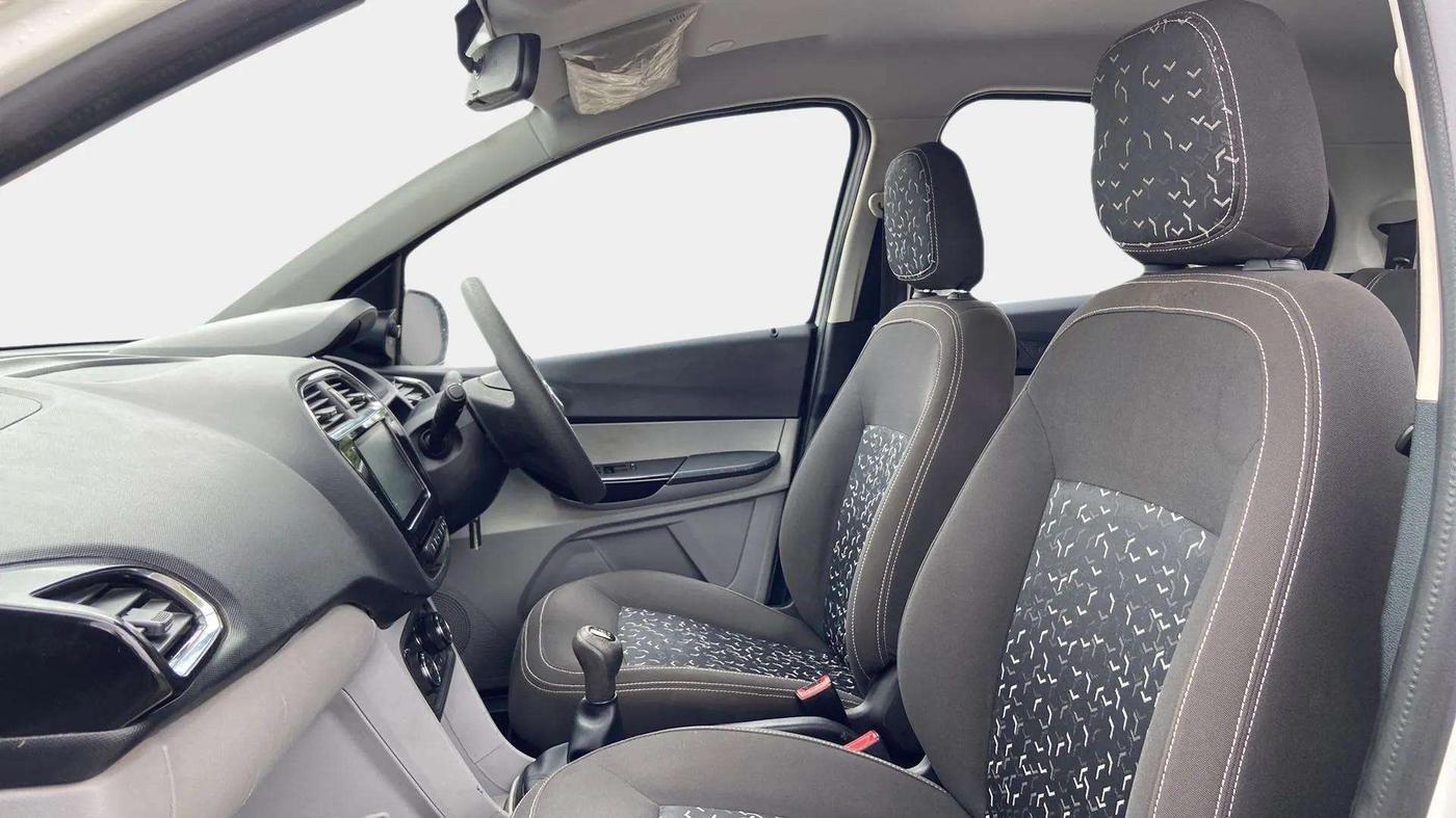 2020 Tata Tiago XZ PLUS PETROL, Petrol, Manual, 42,074 km, Right Side Front Door Cabin