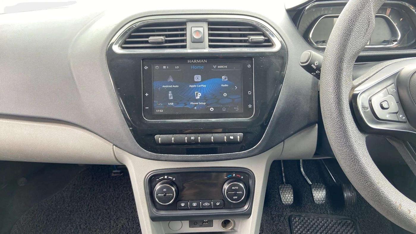 2020 Tata Tiago XZ PLUS PETROL, Petrol, Manual, 42,074 km, Air Conditioner