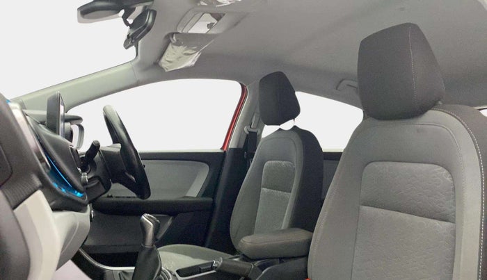 2020 Tata ALTROZ XZ PETROL, Petrol, Manual, 40,526 km, Right Side Front Door Cabin