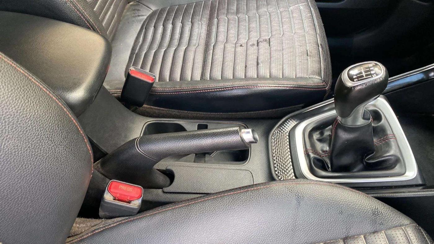 2022 KIA SONET GTX PLUS 1.0 IMT, Petrol, Manual, 31,479 km, Gear Lever