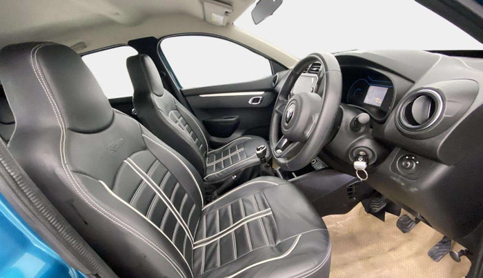 2022 Renault Kwid CLIMBER MT 1.0, Petrol, Manual, 51,456 km, Right Side Front Door Cabin