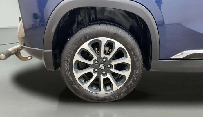 2023 Maruti Grand Vitara ALPHA SMART HYBRID ALLGRIP, Petrol, Manual, 77,233 km, Right Rear Wheel