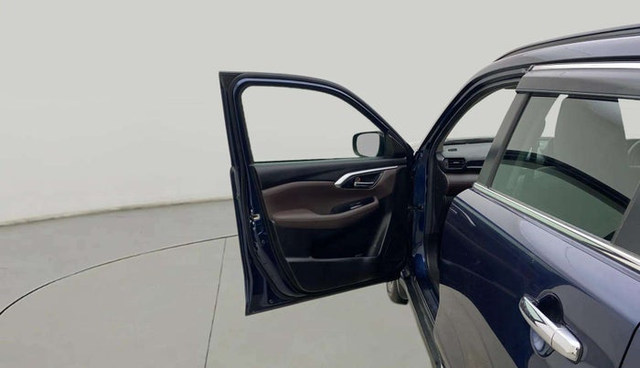 2023 Maruti Grand Vitara ALPHA SMART HYBRID ALLGRIP, Petrol, Manual, 77,233 km, LHS Front Door