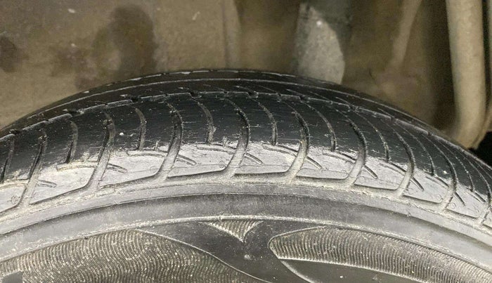 2021 Maruti New Wagon-R VXI 1.0, Petrol, Manual, 57,499 km, Left Rear Tyre Tread