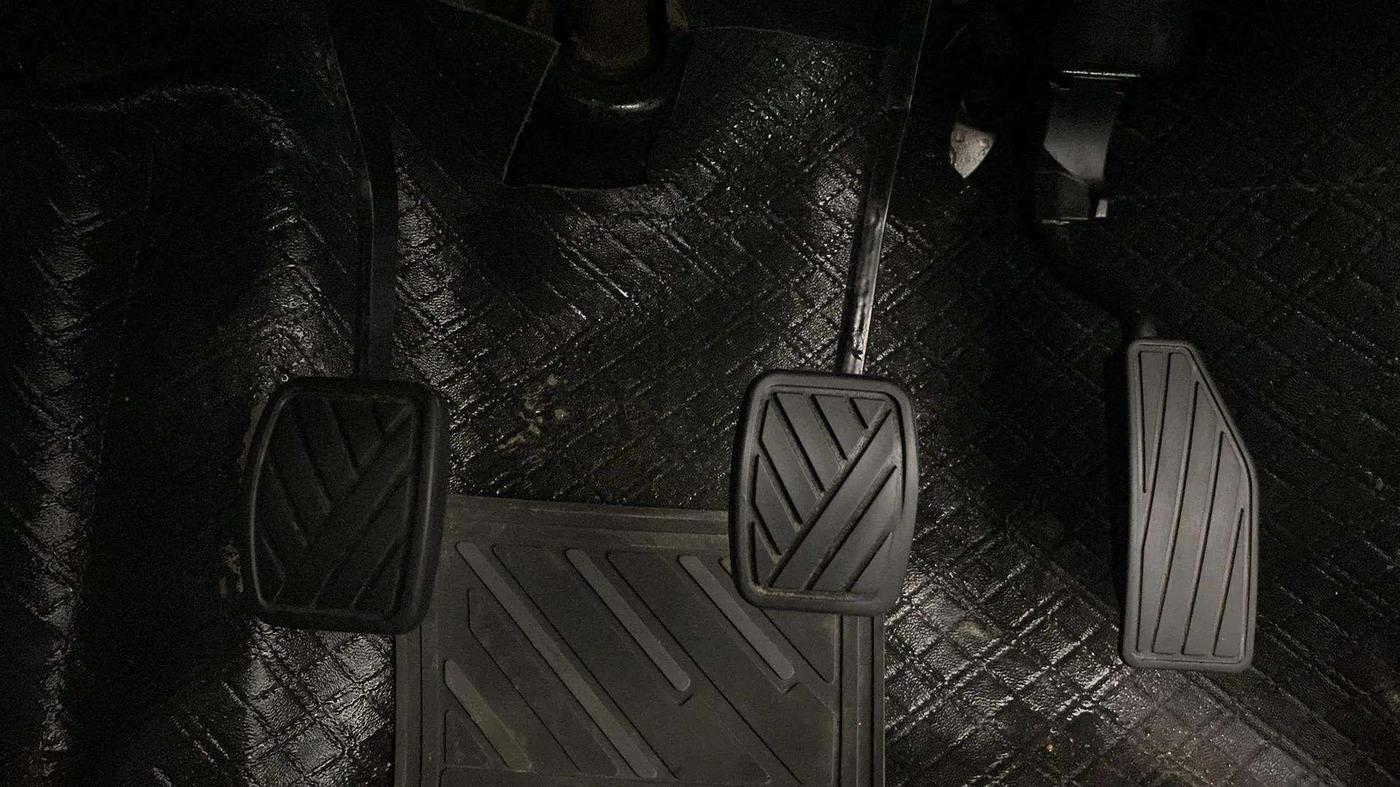 2021 Maruti New Wagon-R VXI 1.0, Petrol, Manual, 57,499 km, Pedals