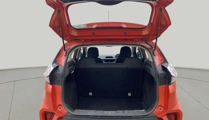 2020 Tata NEXON XMA PETROL, Petrol, Automatic, 70,412 km, Boot Inside