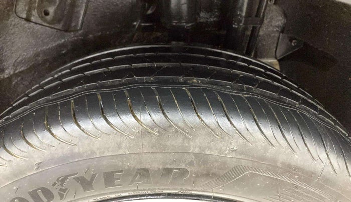 2020 Tata NEXON XMA PETROL, Petrol, Automatic, 70,412 km, Left Rear Tyre Tread