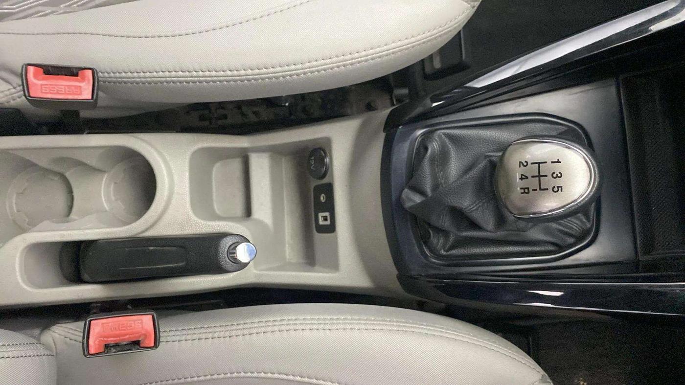 2016 Ford Ecosport TITANIUM 1.5L PETROL, Petrol, Manual, 56,488 km, Gear Lever