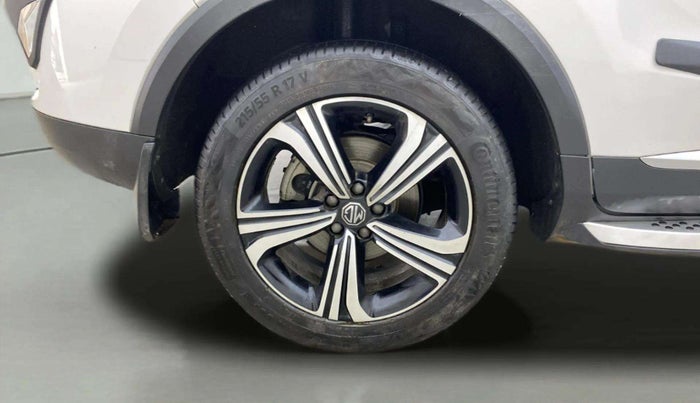 2021 MG ASTOR SAVVY 1.5 CVT, Petrol, Automatic, 45,110 km, Right Rear Wheel