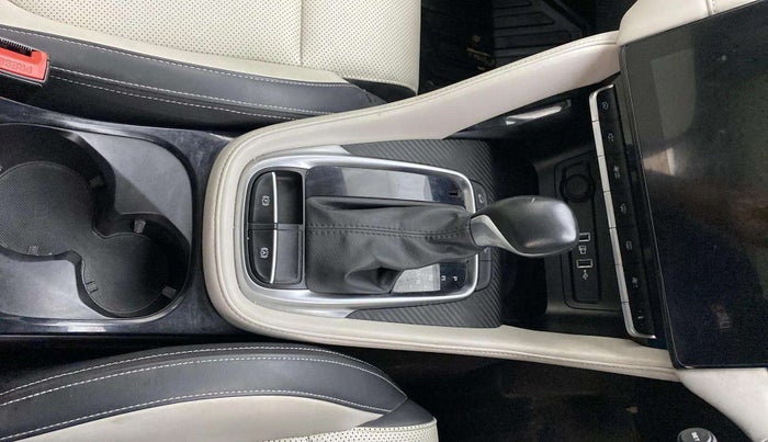 2021 MG ASTOR SAVVY 1.5 CVT, Petrol, Automatic, 45,110 km, Gear Lever