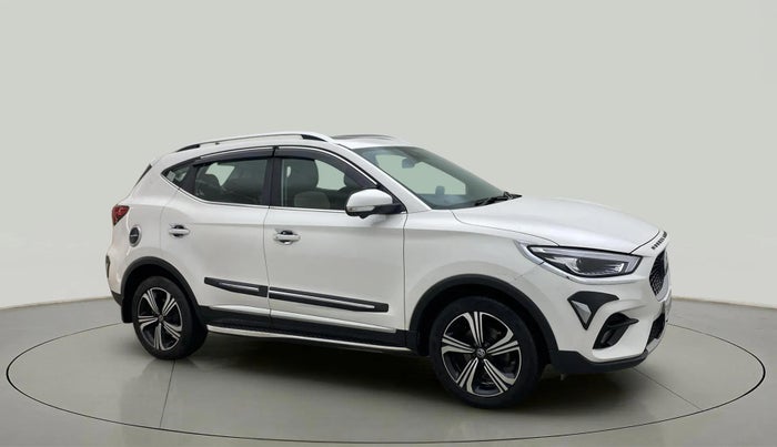 2021 MG ASTOR SAVVY 1.5 CVT, Petrol, Automatic, 45,110 km, Right Front Diagonal