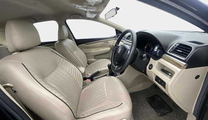 2021 Maruti Ciaz ZETA 1.5 SHVS MT PETROL, Petrol, Manual, 28,146 km, Right Side Front Door Cabin