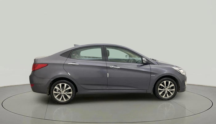 2017 Hyundai Verna 1.6 VTVT SX (O), Petrol, Manual, 1,11,595 km, Right Side View