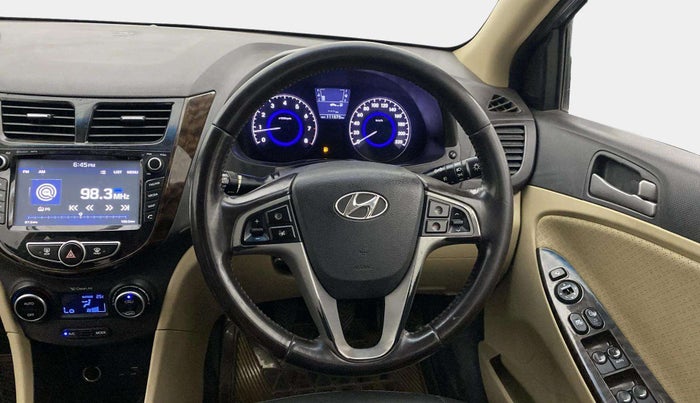 2017 Hyundai Verna 1.6 VTVT SX (O), Petrol, Manual, 1,11,595 km, Steering Wheel Close Up