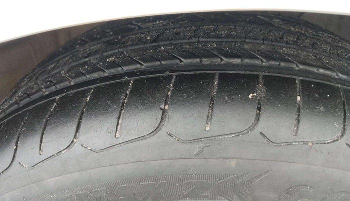 2024 Hyundai Verna SX 1.5 l MPI, Petrol, Manual, 10,741 km, Right Front Tyre Tread