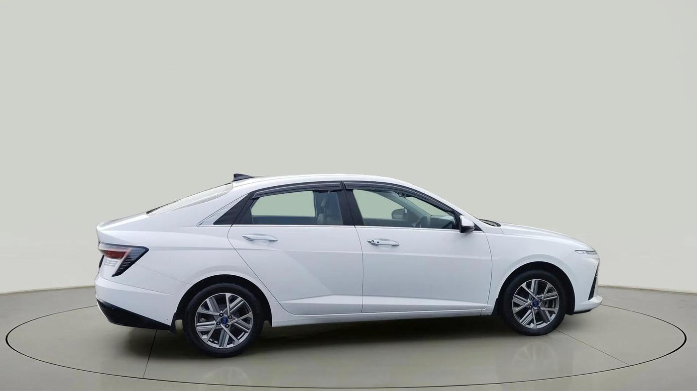 2024 Hyundai Verna SX 1.5 l MPI, Petrol, Manual, 10,741 km, Right Side View