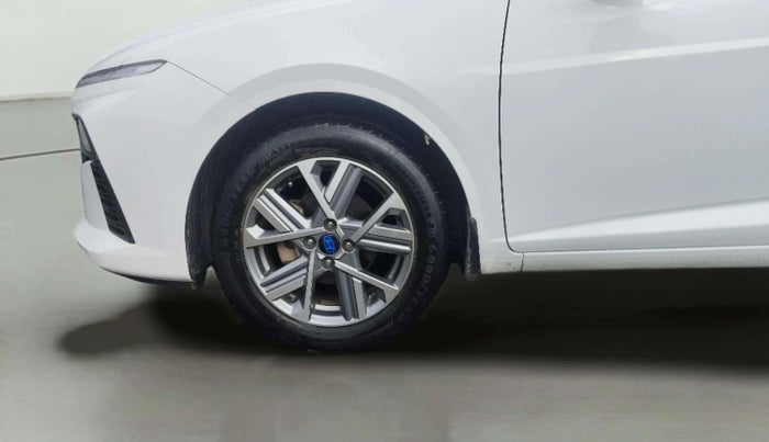 2024 Hyundai Verna SX 1.5 l MPI, Petrol, Manual, 10,741 km, Left Front Wheel