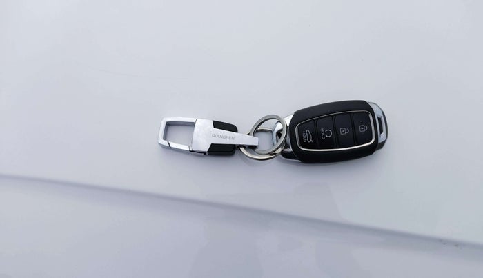 2024 Hyundai Verna SX 1.5 l MPI, Petrol, Manual, 10,741 km, Key Close Up