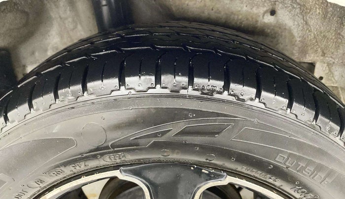 2015 Honda City 1.5L I-VTEC VX CVT, Petrol, Automatic, 1,26,834 km, Right Rear Tyre Tread