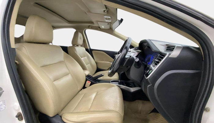 2015 Honda City 1.5L I-VTEC VX CVT, Petrol, Automatic, 1,26,834 km, Right Side Front Door Cabin