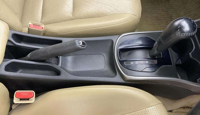2015 Honda City 1.5L I-VTEC VX CVT, Petrol, Automatic, 1,26,834 km, Gear Lever