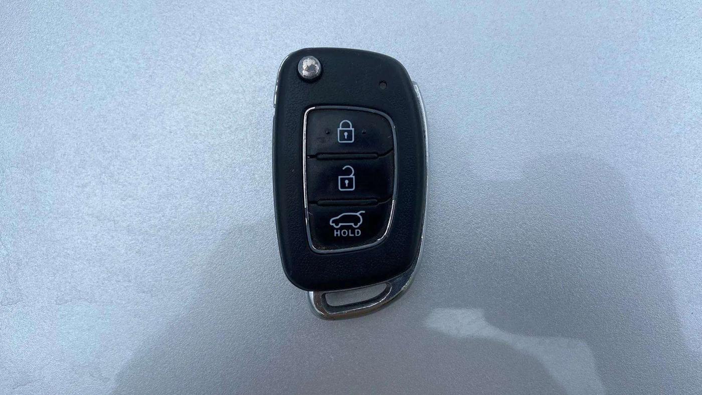 2018 Hyundai Elite i20 ASTA 1.2, Petrol, Manual, 31,396 km, Key Close Up