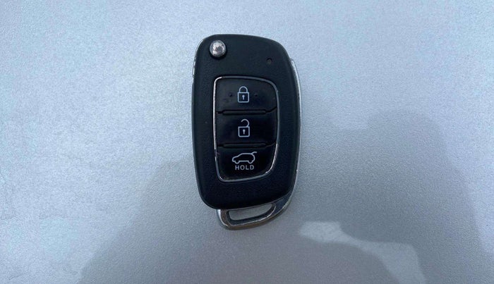 2018 Hyundai Elite i20 ASTA 1.2, Petrol, Manual, 31,396 km, Key Close Up
