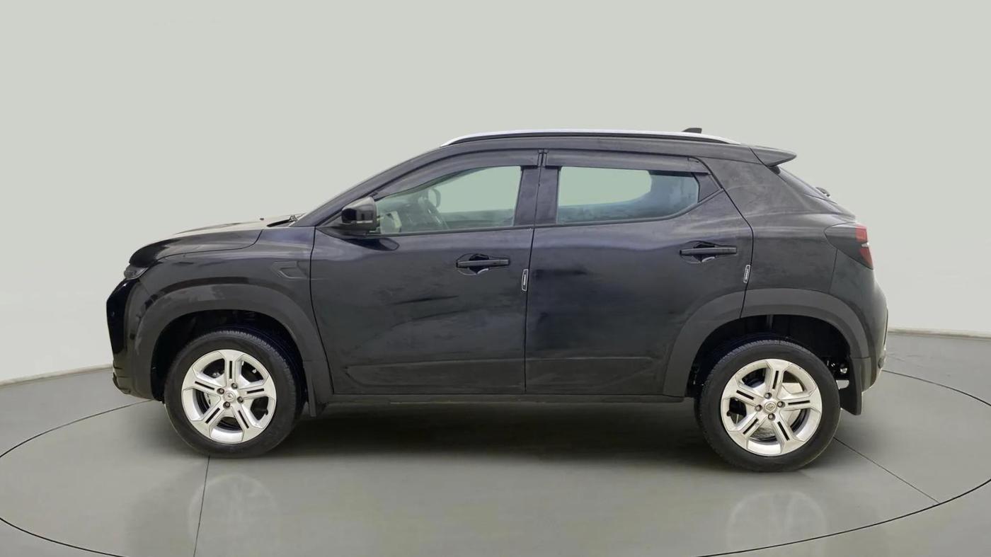 2024 Renault Kiger RXT MT, Petrol, Manual, 4,347 km, Left Side