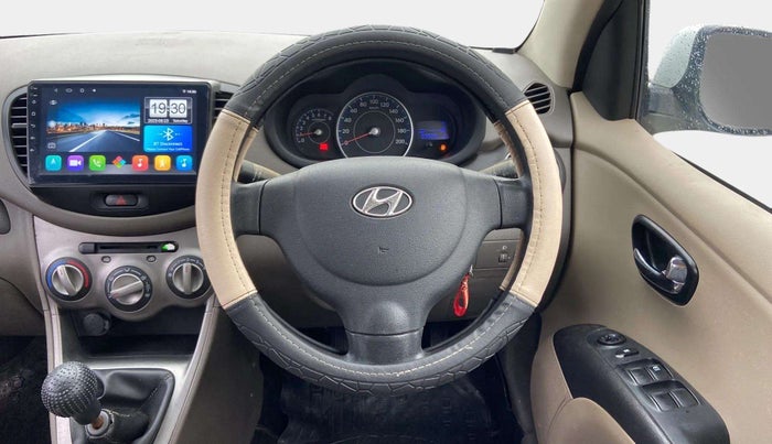 2013 Hyundai i10 MAGNA 1.2, Petrol, Manual, 83,798 km, Steering Wheel Close Up