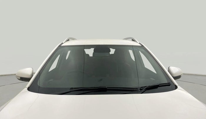 2022 MG ASTOR SUPER EX 1.5 MT, Petrol, Manual, 16,320 km, Front Windshield