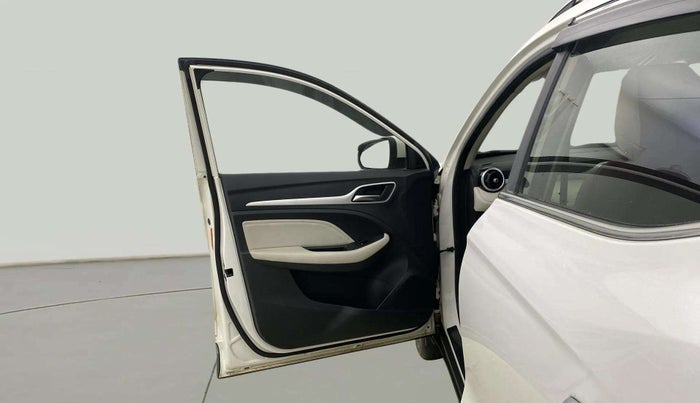 2022 MG ASTOR SUPER EX 1.5 MT, Petrol, Manual, 16,320 km, LHS Front Door