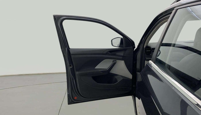 2022 Skoda KUSHAQ ACTIVE 1.0L TSI MT, Petrol, Manual, 42,711 km, LHS Front Door