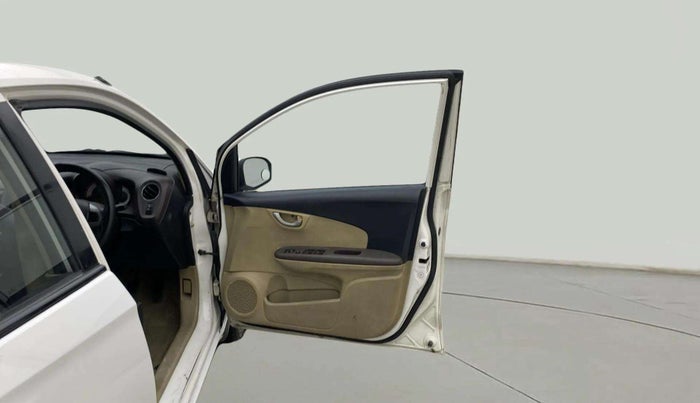 2013 Honda Brio V MT, Petrol, Manual, 47,006 km, RHS Front Door