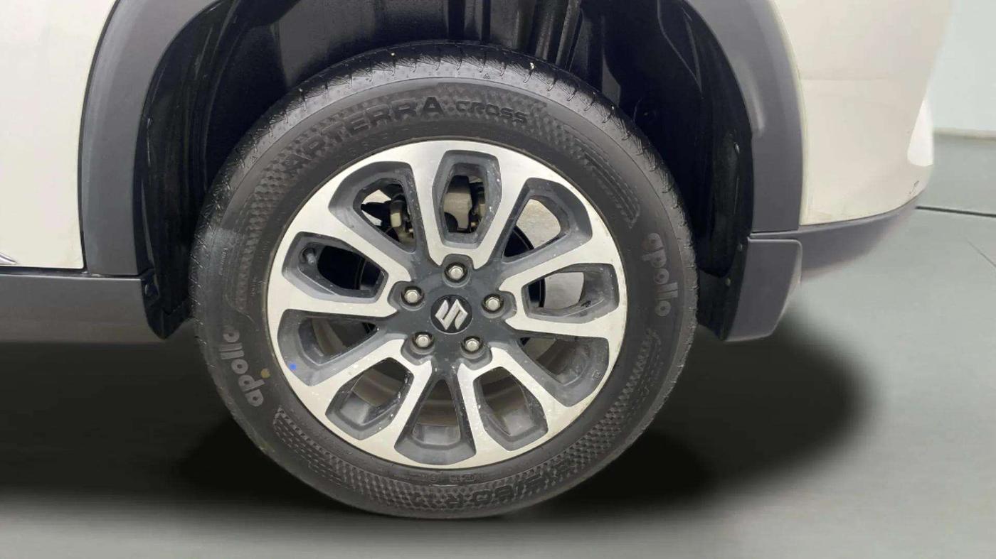 2023 Maruti Grand Vitara ALPHA SMART HYBRID, Petrol, Manual, 53,295 km, Left Rear Wheel