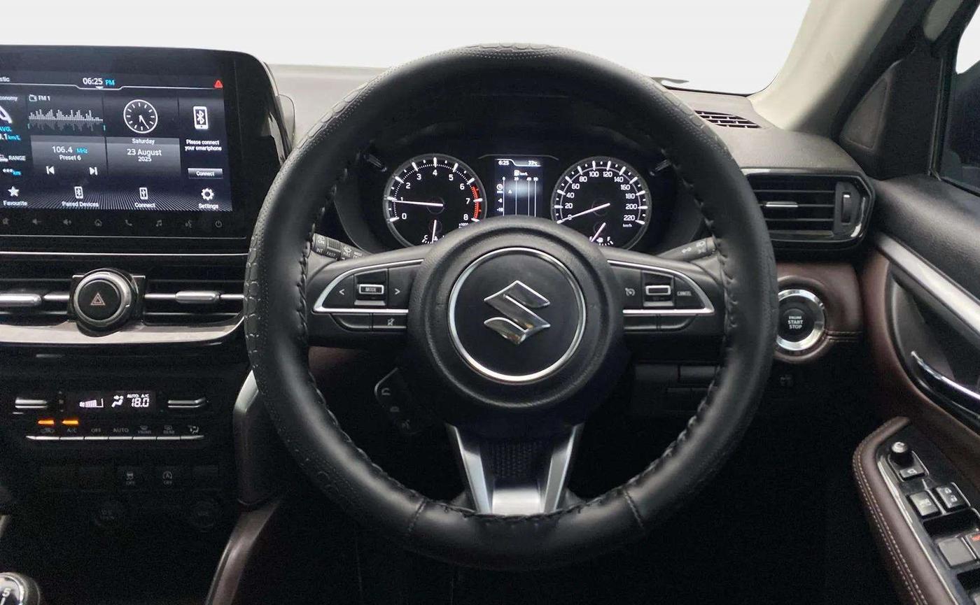 2023 Maruti Grand Vitara ALPHA SMART HYBRID, Petrol, Manual, 53,295 km, Steering Wheel Close Up