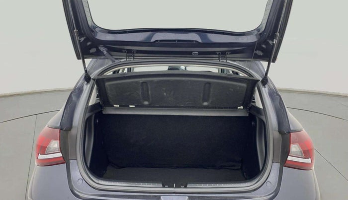 2022 Hyundai NEW I20 Sportz 1.2 IVT, Petrol, Automatic, 8,578 km, Boot Open Zoomed View