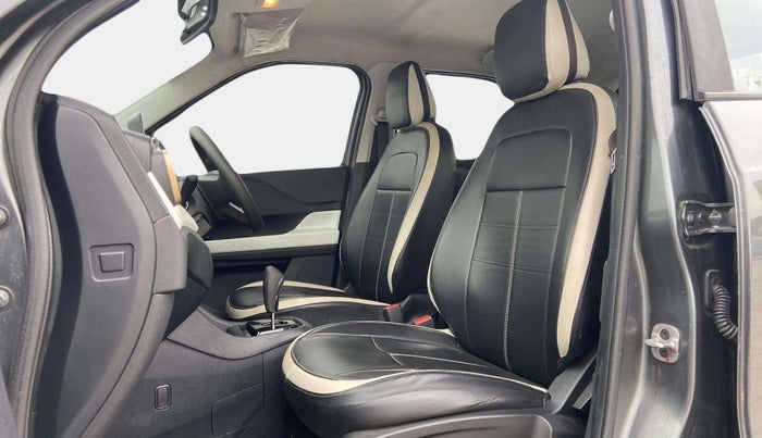 2023 Tata PUNCH ACCOMPLISHED AMT, Petrol, Automatic, 20,947 km, Right Side Front Door Cabin